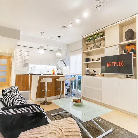 Dupont 4 I Comfort I 4 Guests I 2 Bathroom I 2 Bedrooms I Pilar Apartament