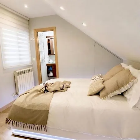Dupont 4 I Comfort I 4 Guests I 2 Bathroom I 2 Bedrooms I Pilar Apartament